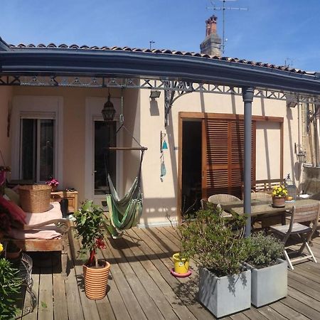Calme , Proche Du Centre, Grande Terrasse, Petit Dejeuner 波尔多 外观 照片